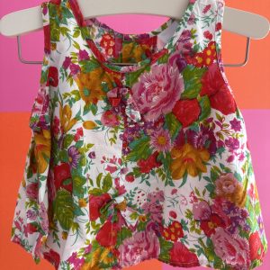 Tshirt fleuri vintage Baby club 18 mois