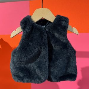 Gilet sans manches noir Kiabi 6 mois