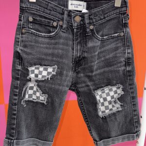 Bermuda Abercrombie 9 ans