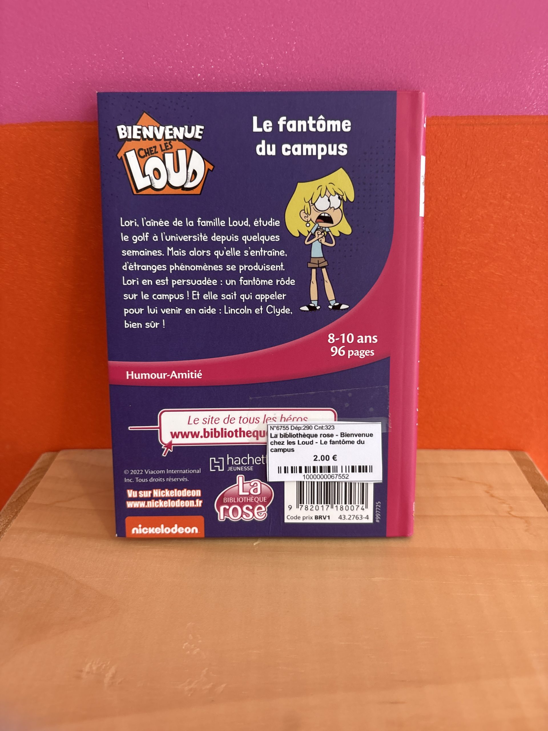 La bibliothèque rose - Bienvenue chez les Loud - Le fantôme du campus – Image 2