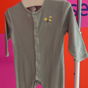 Pyjama vert "my little baby chick" Kiabi 9 mois